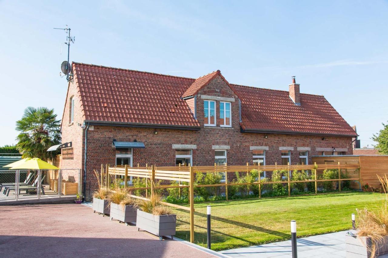 Gites De La Vesee La Chapelle d'Armentieres Exterior foto